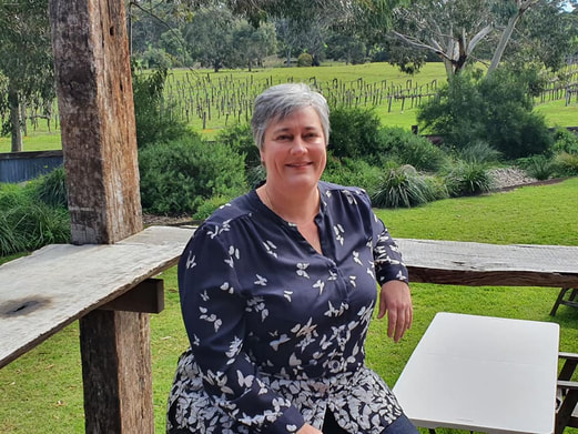 Sandy Vaile fiction writing coach and mentor in McLaren Vale, Adelaide